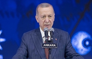 Cumhurbaşkanı Erdoğan yeniden AK Parti Genel Başkanı